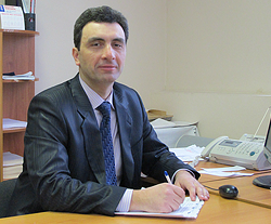 Новым председателем райсовета стал Михаил Кирилов, главный врач Озёрской ЦРБ Новым председателем райсовета стал Михаил Кирилов, главный врач Озёрской ЦРБ