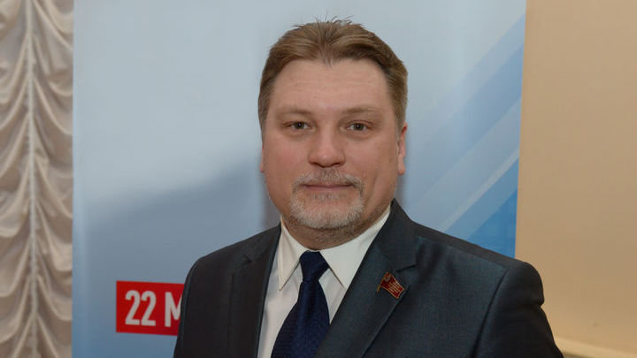Коломенские молодогвардейцы вступились за ректора коломенского ГСГУ Алексея Мазурова Коломенские молодогвардейцы вступились за ректора коломенского ГСГУ Алексея Мазурова